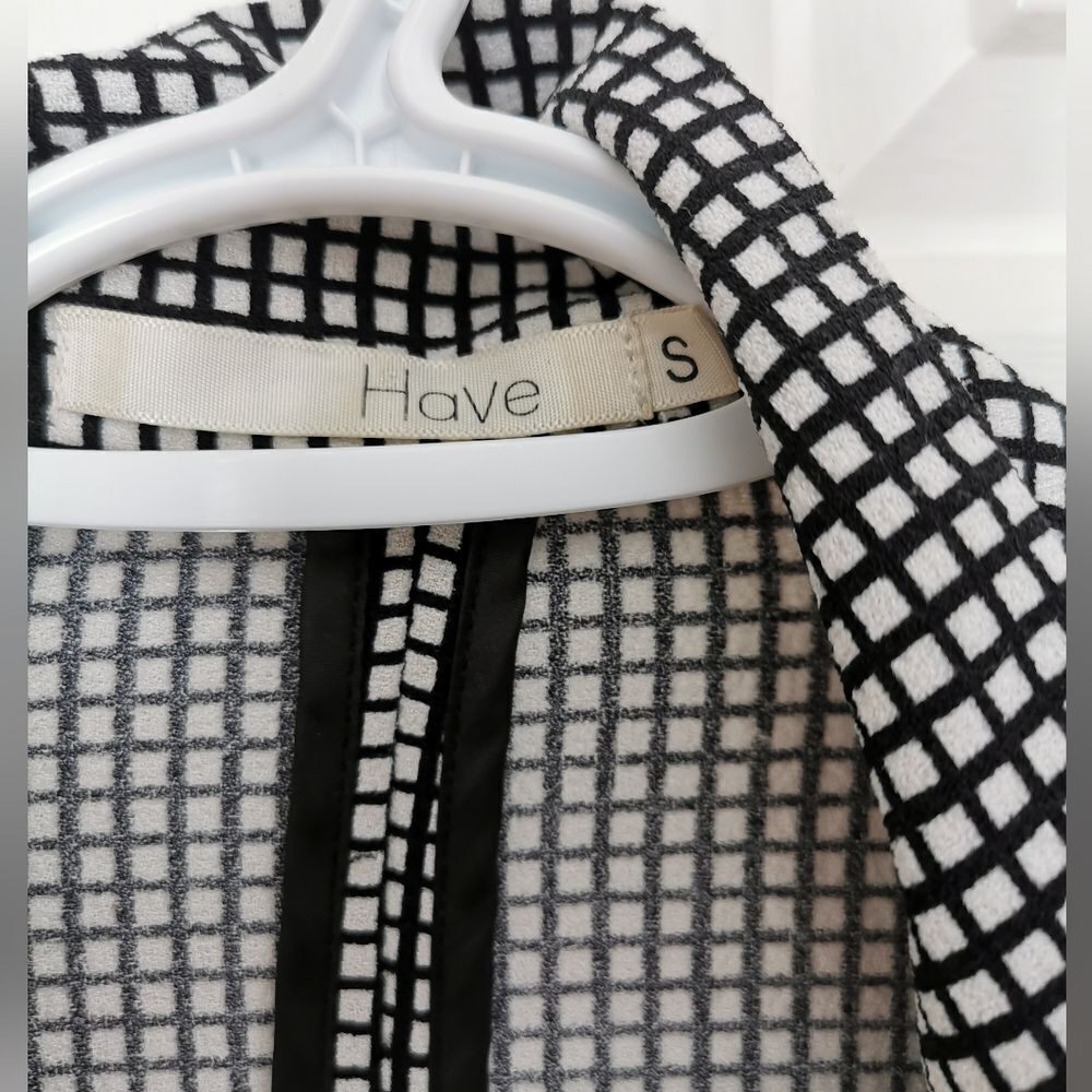 Have checkered jacket size S - Picture 3 of 5